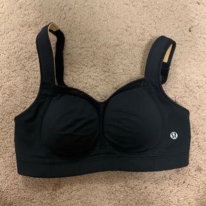 Lululemon tata tamer sports bra